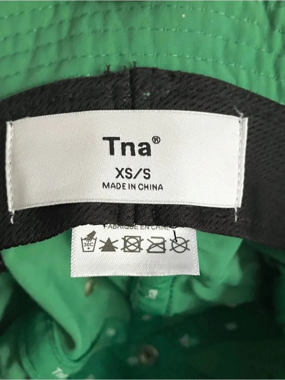 Aritzia TNA Green Gaffey Round Water Resistant Bucket Hat - XS/S, worn 1X!
